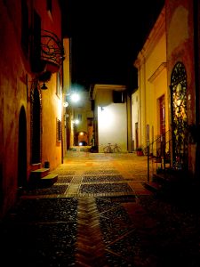 Castelnuovo di Farfa (Rieti) - Piazza della chiesa-via Guglielmo Marconi