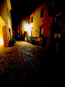 Castelnuovo di Farfa (Rieti) - Via Perelli
