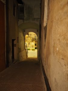 Castelnuovo di Farfa (Rieti) - Porta Castello-La Fontana