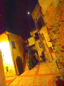 Castelnuovo di Farfa (Rieti) - Via Guglielmo Marconi