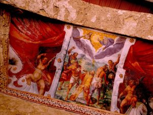 CASTELNUOVO di FARFA DEGRADO E ABBANDONO AFFRESCHI EX-CHIESA DI SANTA MARIA Foto di Franco Leggeri
