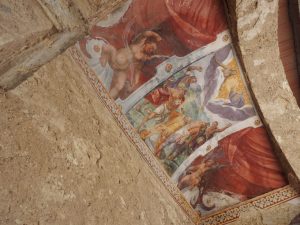 CASTELNUOVO di FARFA DEGRADO E ABBANDONO AFFRESCHI EX-CHIESA DI SANTA MARIA Foto di Franco Leggeri
