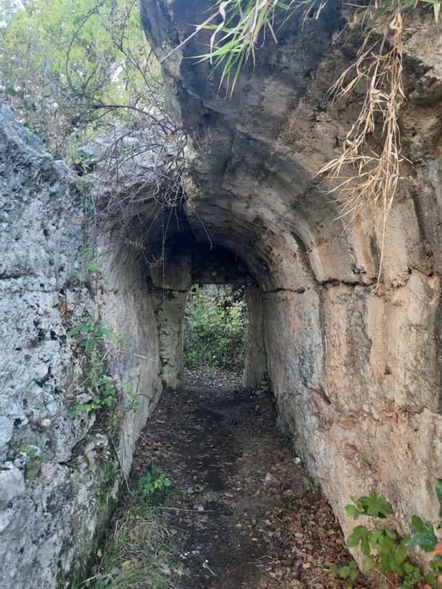 MONTOPOLI DI SABINA (Rieti)-La Villa romana dei Casoni –