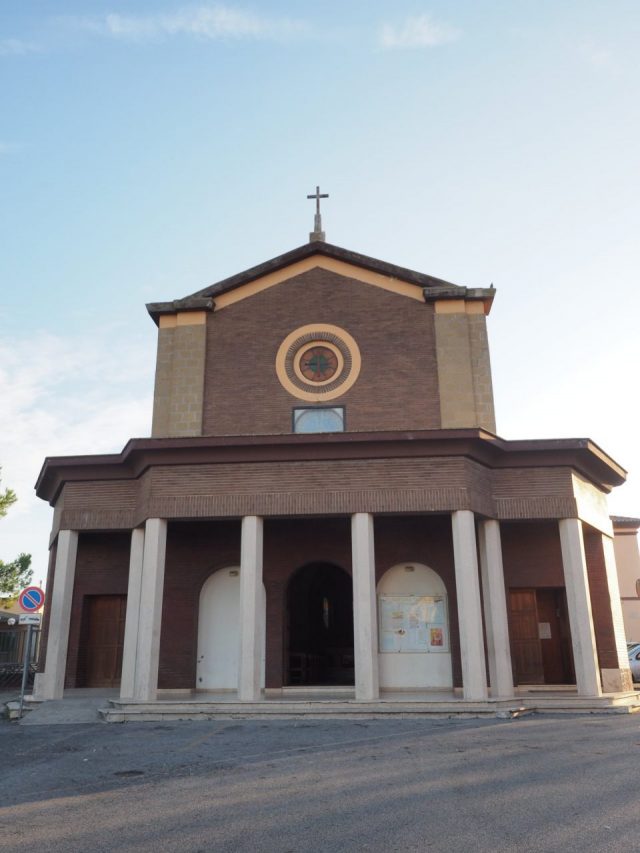 Chiesa parrocchiale di Santa Croce a Passo Corese 