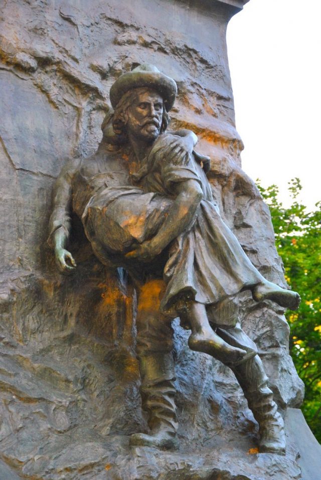 Roma Gianicolo-Monumento ad Anita Garibaldi