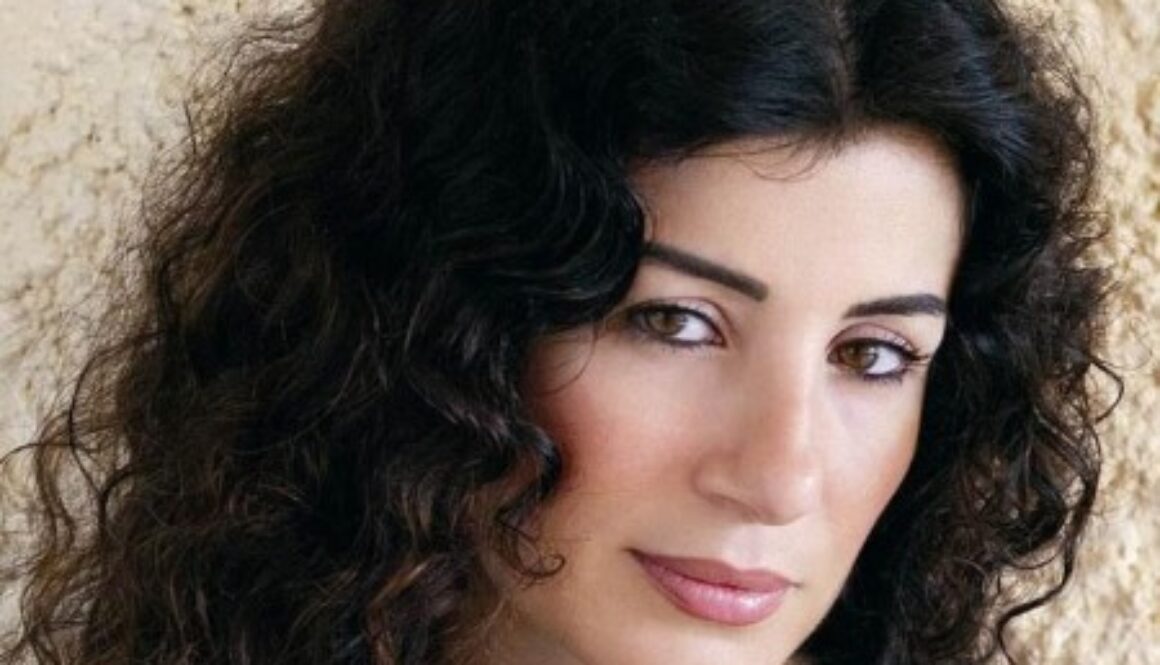 Joumana Haddad- poetessa
