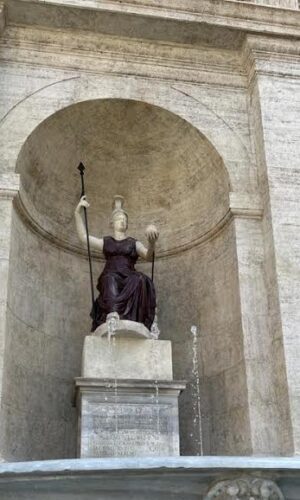 FONTANA DELLA DEA ROMA