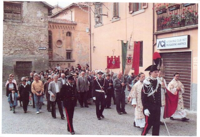 AMATRICE-foto relative alla Processione del 1992.