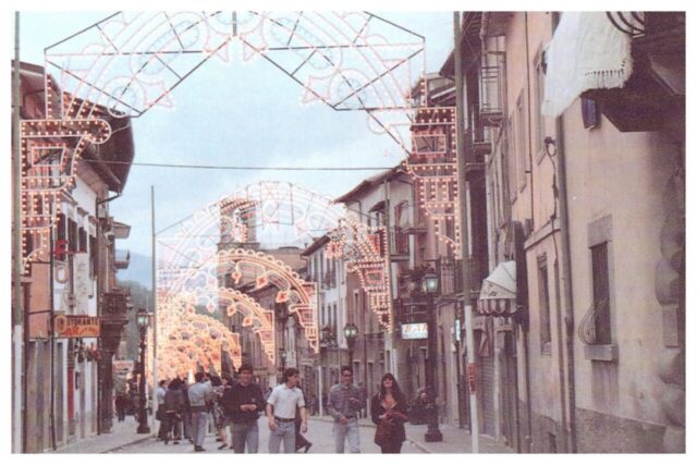 AMATRICE-foto relative alla Processione del 1992.