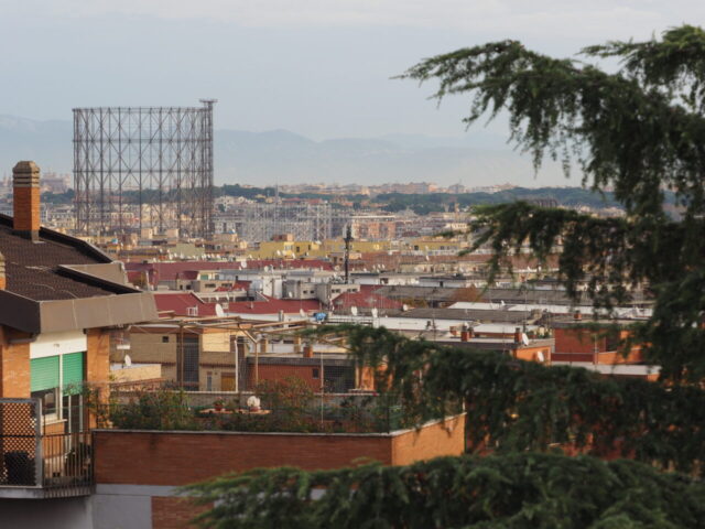 Franco Leggeri-Fotoreportage-ROMA e il suo GAZOMETRO