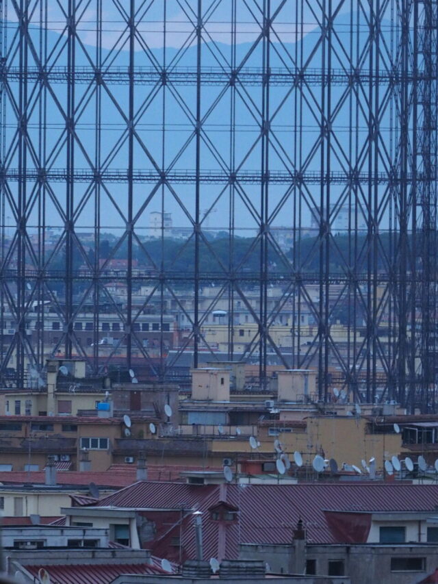 Franco Leggeri-Fotoreportage-ROMA e il suo GAZOMETRO