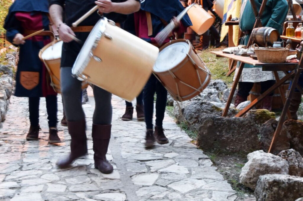 Antrodoco (Rieti)-Secondo Festival nazionale Tamburi Medievali