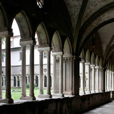 Viterbo- il chiostro di Santa Maria in Gradi